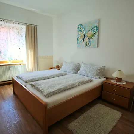 Apartment Gaestehaus Koen - Farfalle *